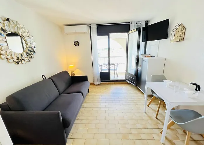 2 Couchages Cap D'agde Naturisme