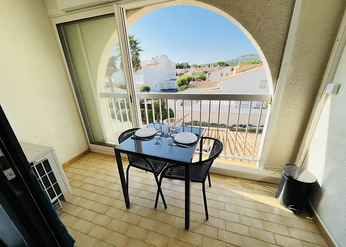 2 Couchages Cap D'agde Naturisme * Agde